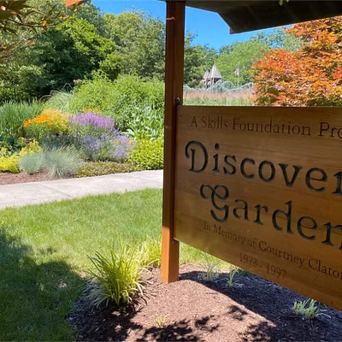 Sample images show site functionality and will be replaced with project photos in future phases.